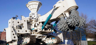 World Modern Construction Equipment Machines Technology