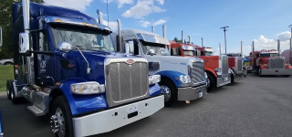 Mayberry Truck Show 2023 - Custom Big Rig Trucks